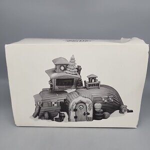 Department 56 Dicken's Village "Peggotty's Seaside Cottage" #5550-6 Green